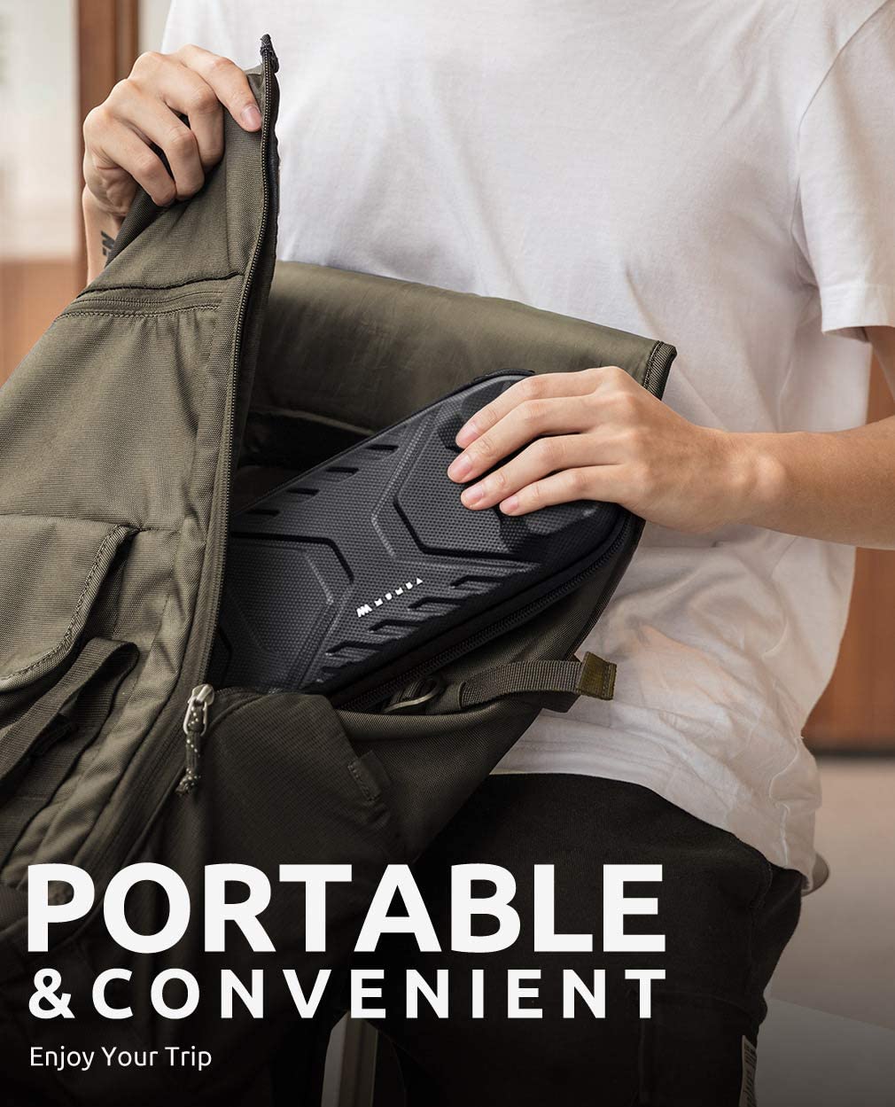 Mumba Ultra Slim Hard Shell Carrying Case untuk Nintendo Switch Lite Console dengan 4 kartrij - Hitam