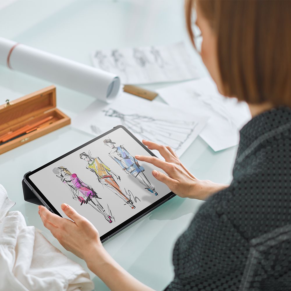 Spigen iPad Pro 12.9" (2021) Sarung Sarung Folio Udara Cecair