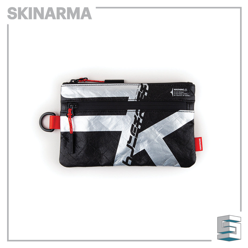 SKINARMA Comet Clutch Bag Pouch dengan Crossbody Strap dan Hand Strap - Hitam/ Perak