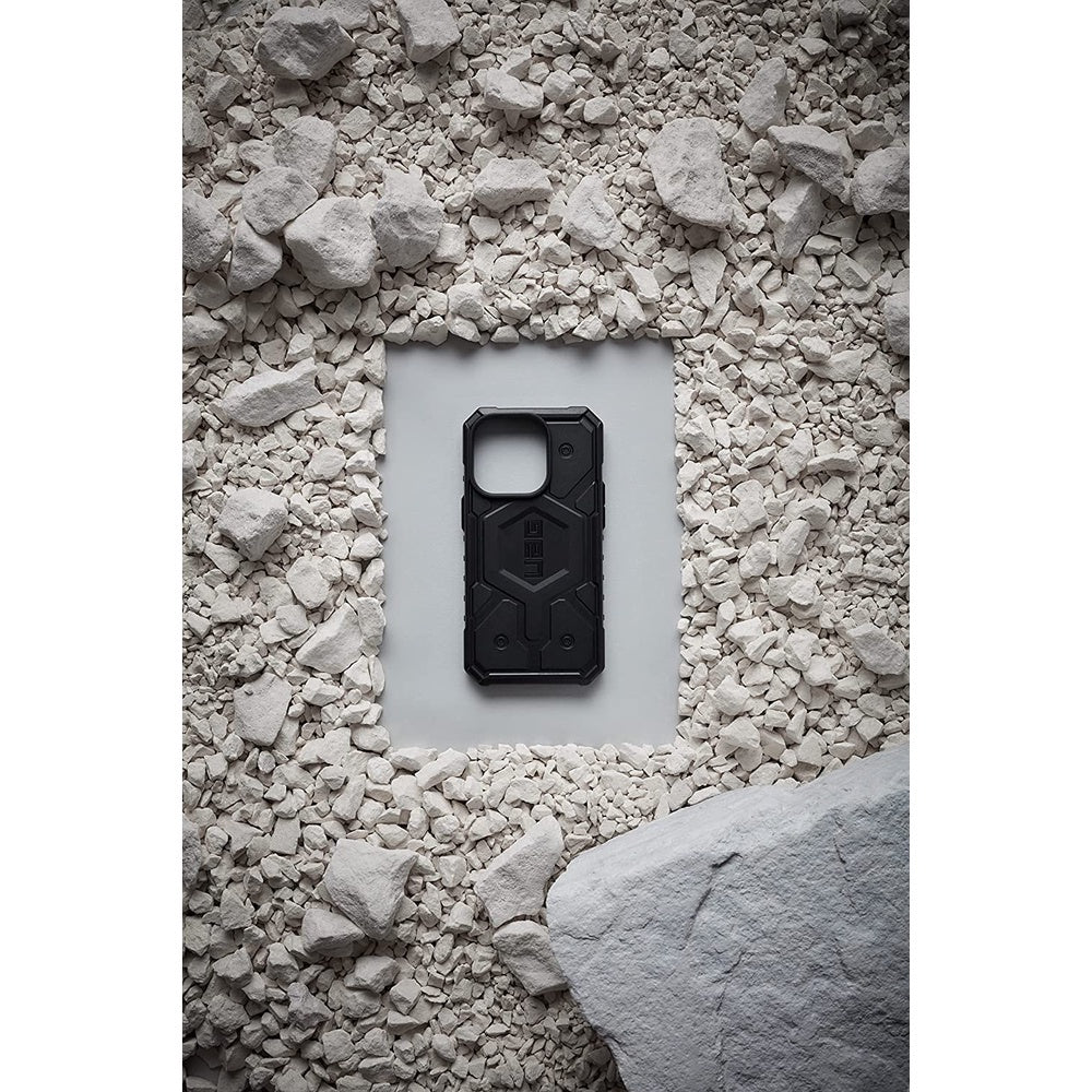 UAG Pathfinder Build-in Magnet for iPhone 14 Pro Max Case Black 6.7" MagSafe Charging Slim Shockproof Dropproof
